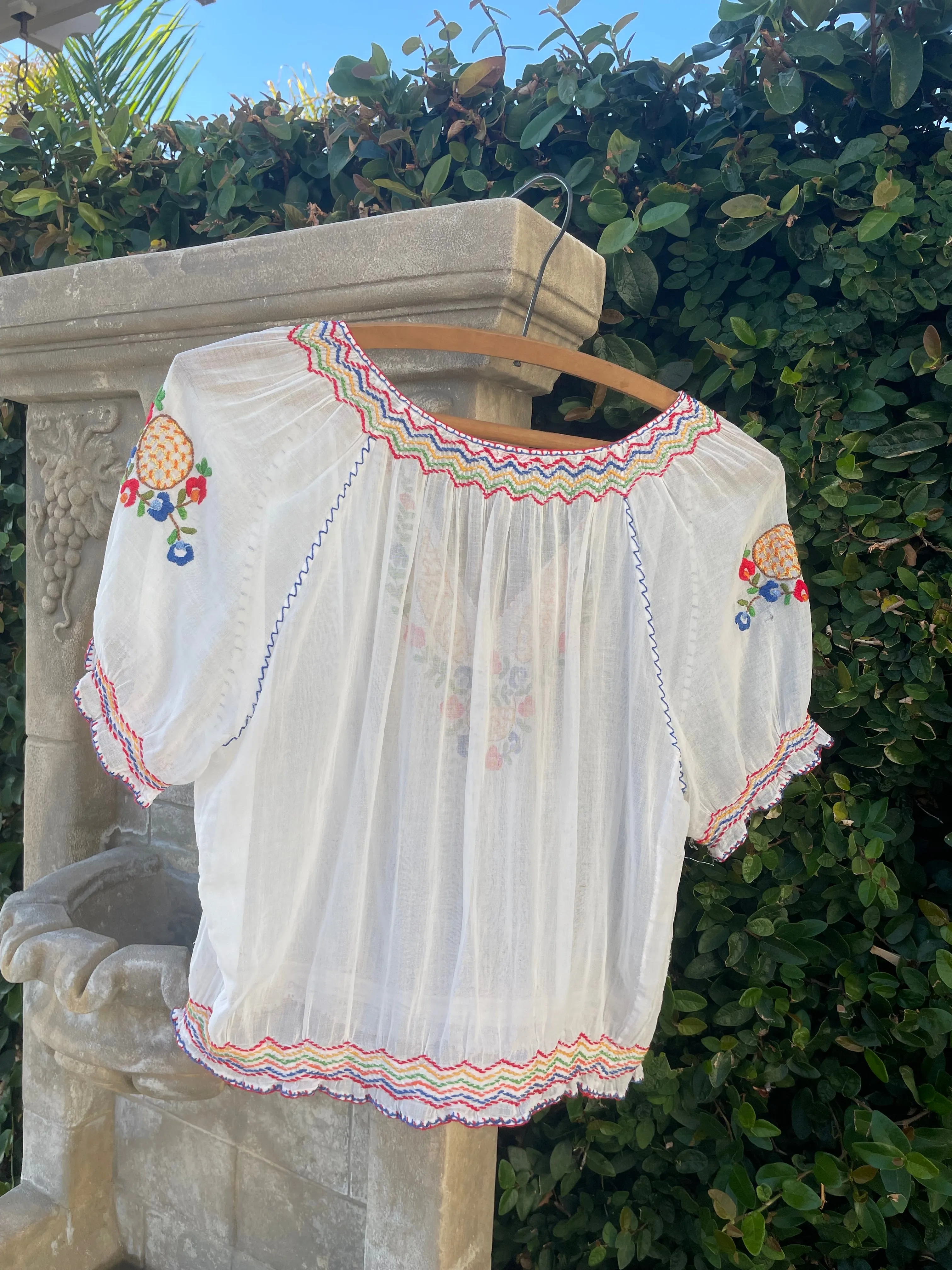 1930s Hand Embroidered Yugoslavian Fine Cotton Peasant Blouse