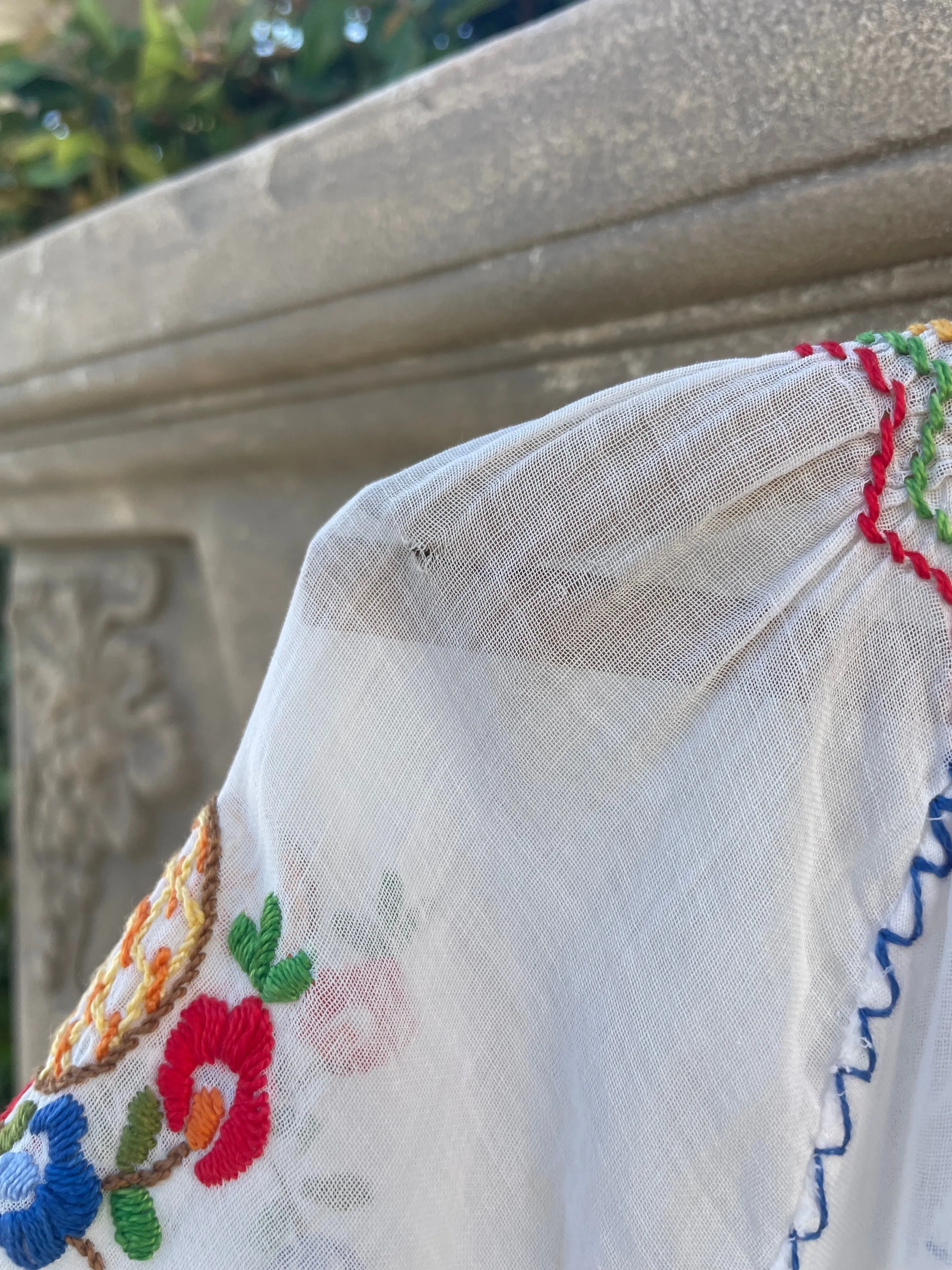 1930s Hand Embroidered Yugoslavian Fine Cotton Peasant Blouse