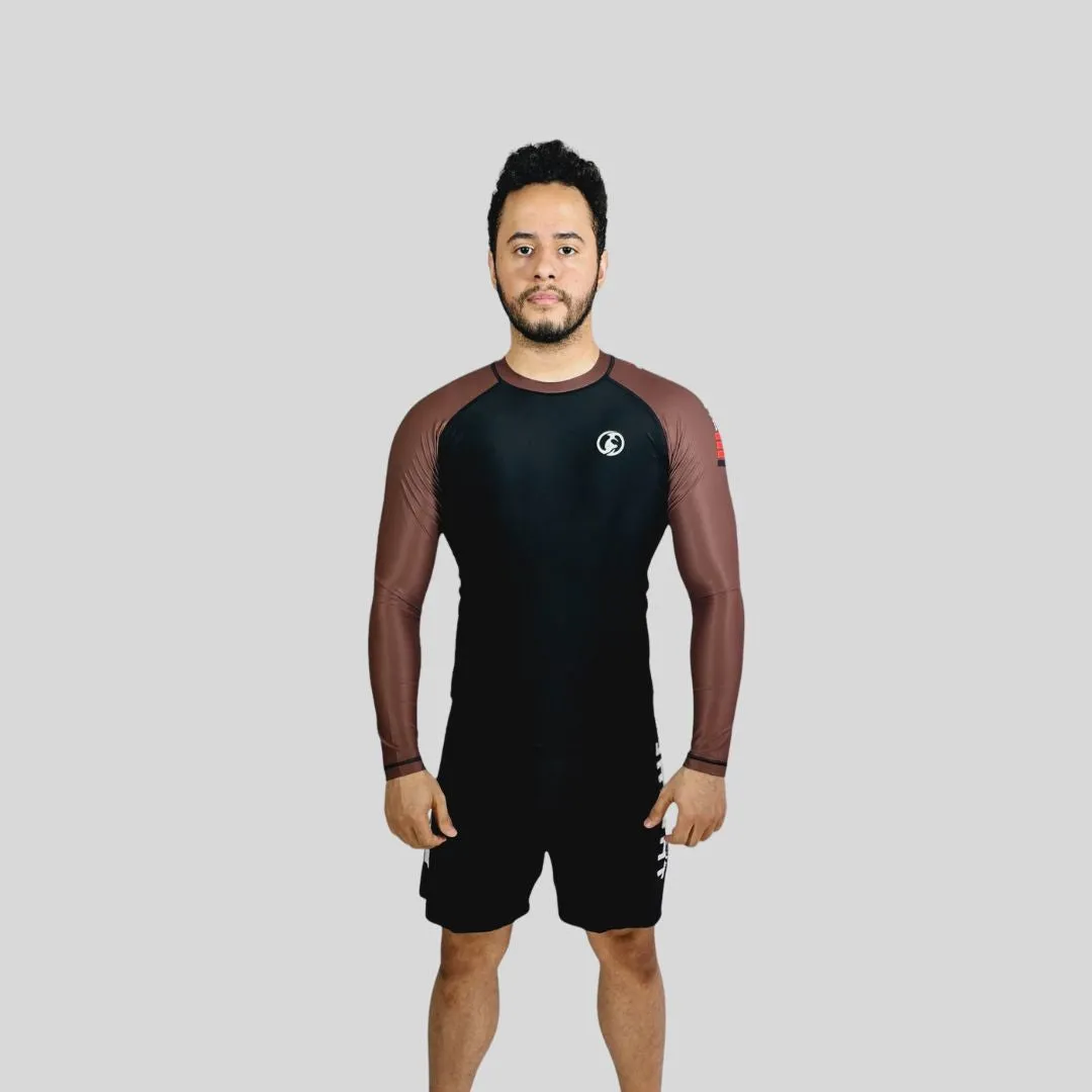 ADULT RASH GUARD F/S PRO RANKED BLK & BROWN
