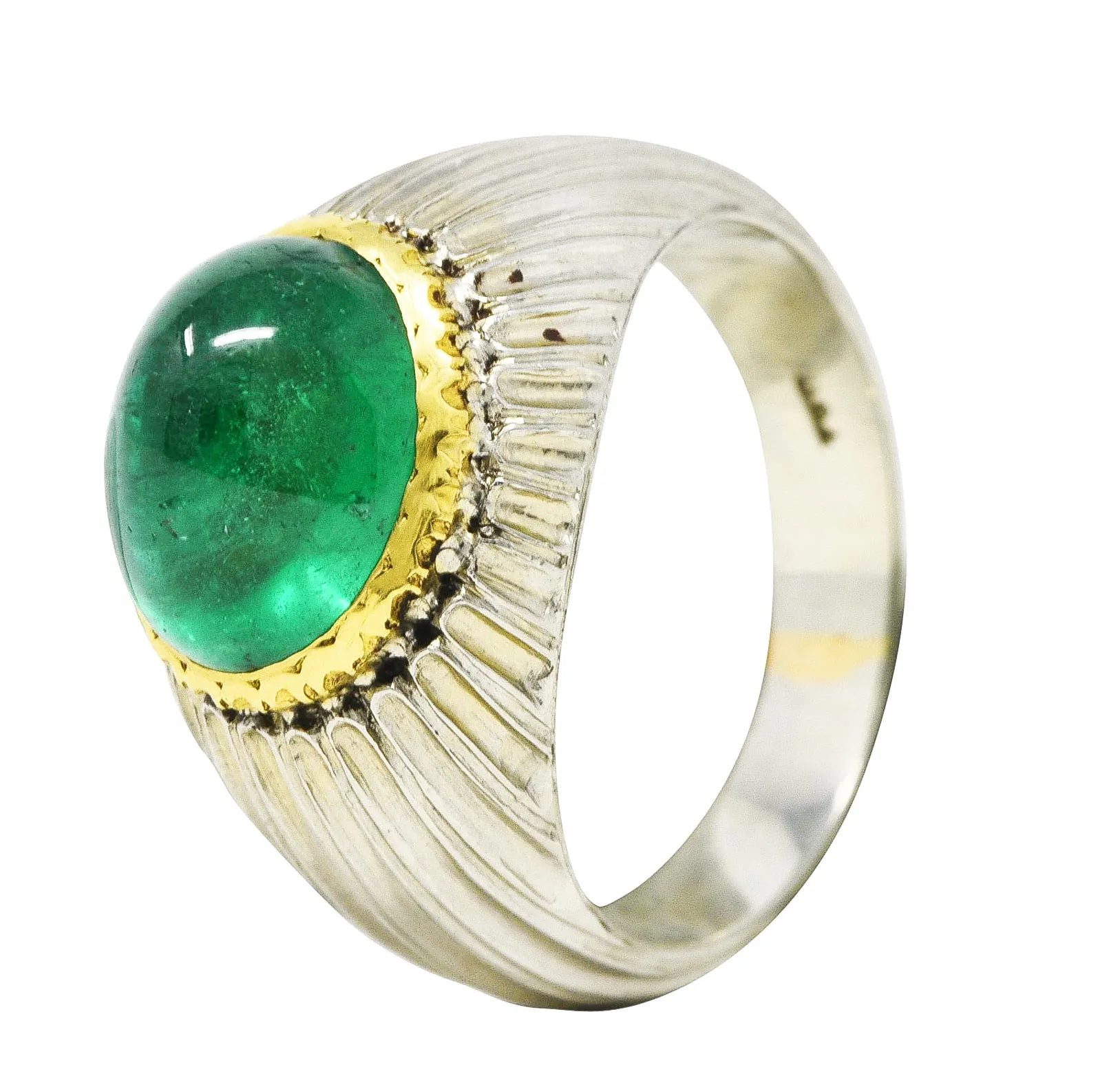 Buccellati 4.83 CTW Emerald Cabochon 18 Karat Two-Tone Gold Gemstone Vintage Ring