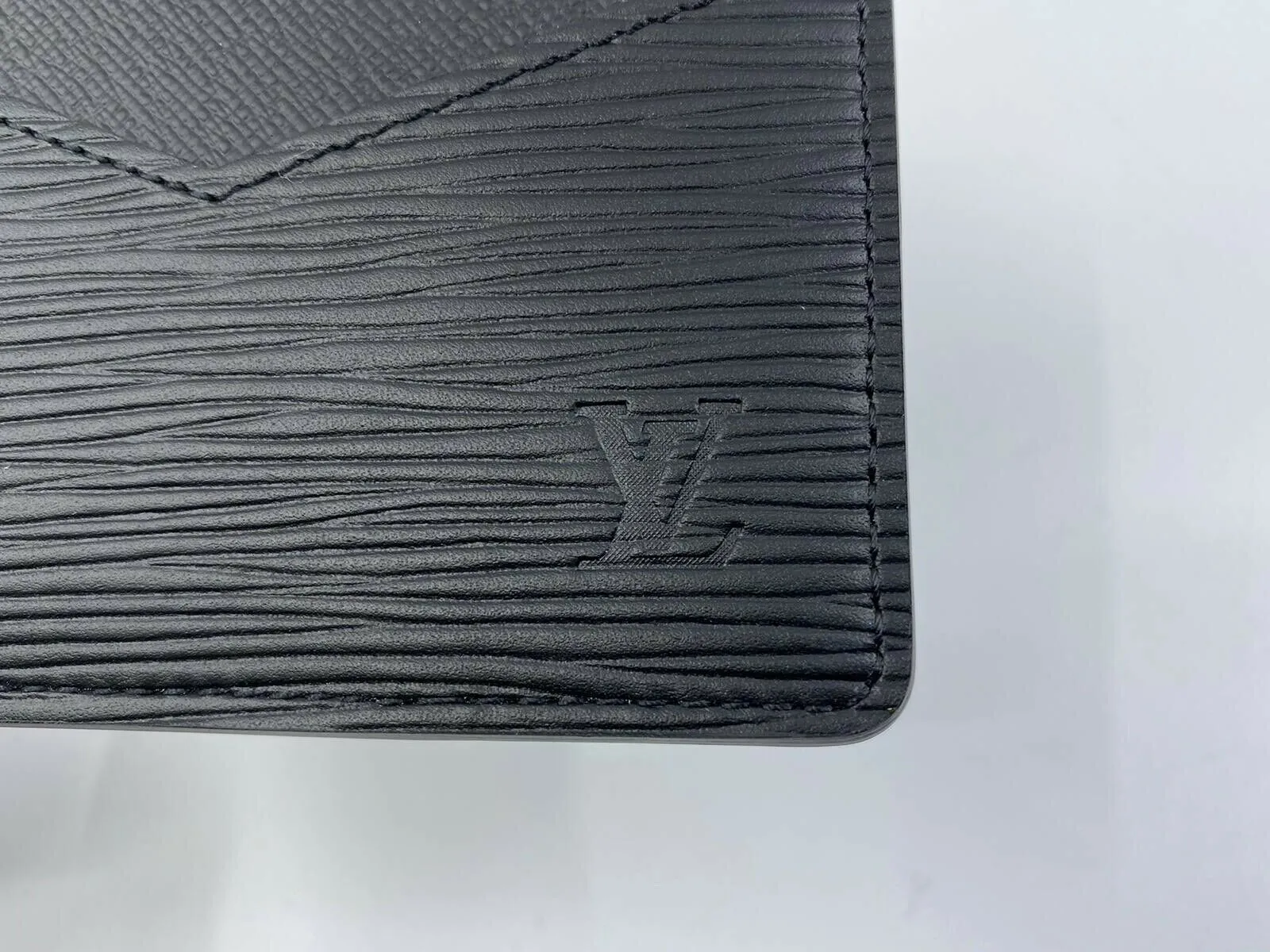 Epi Neo Portes Cartes Card Holder