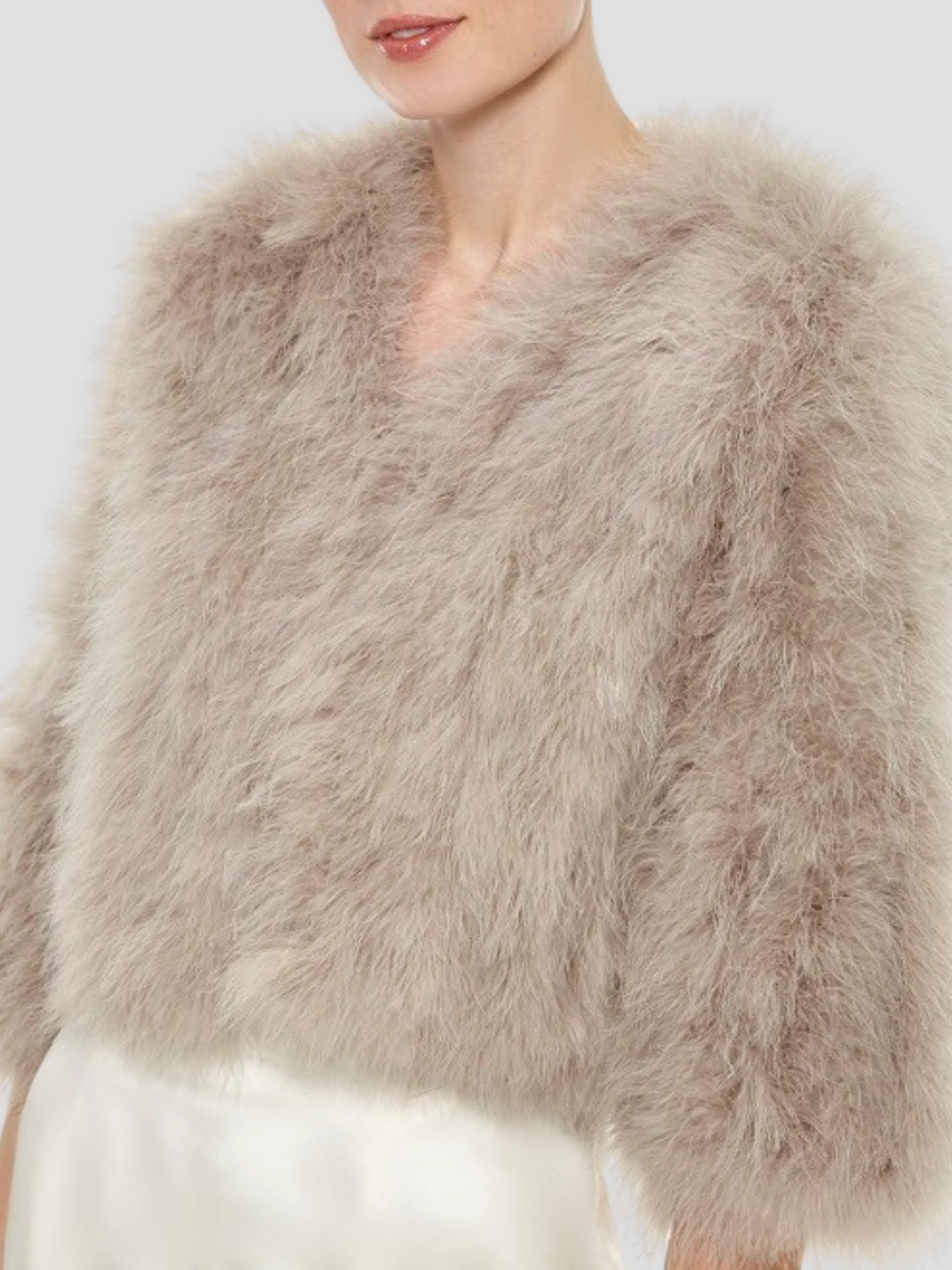 Feather Boloro in Taupe