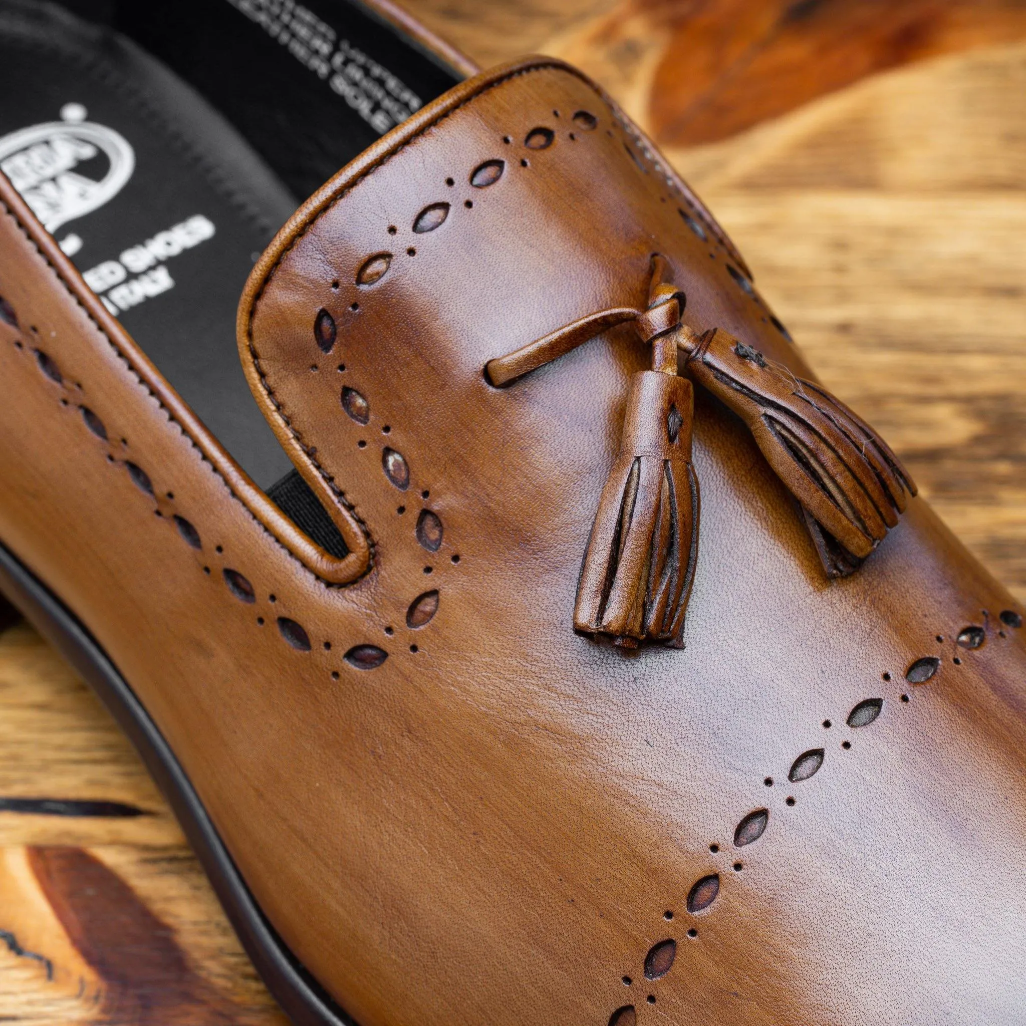 H614 Calzoleria Toscana Silver Tassel Slip-On