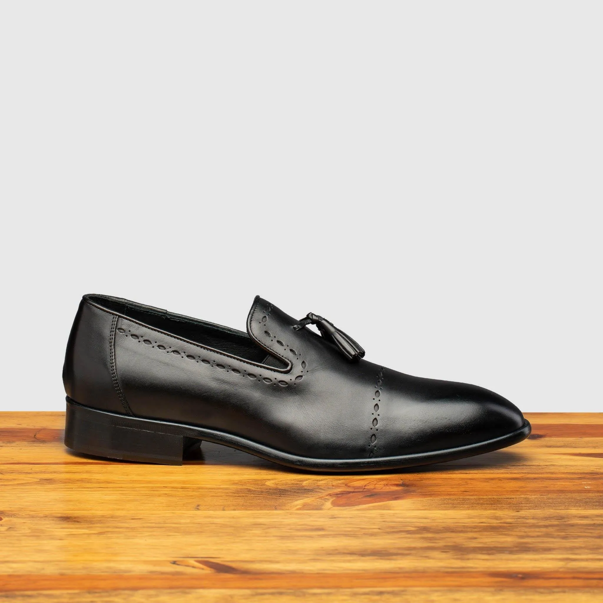 H614 Calzoleria Toscana Silver Tassel Slip-On
