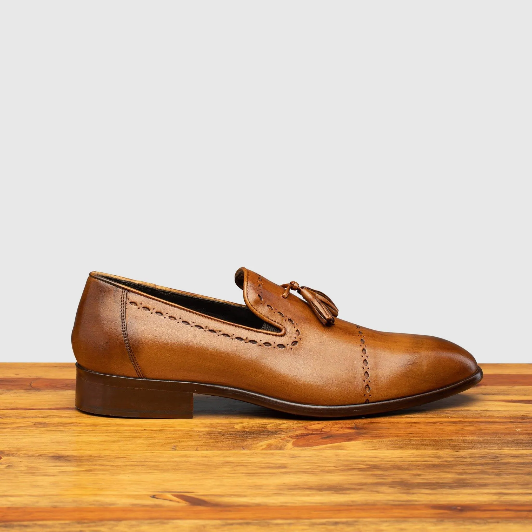 H614 Calzoleria Toscana Silver Tassel Slip-On