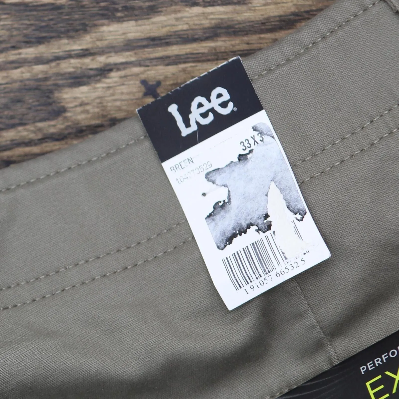 Lee Men's Extreme Motion Flat Front Regular Straight Pant Breen Brown 33x30