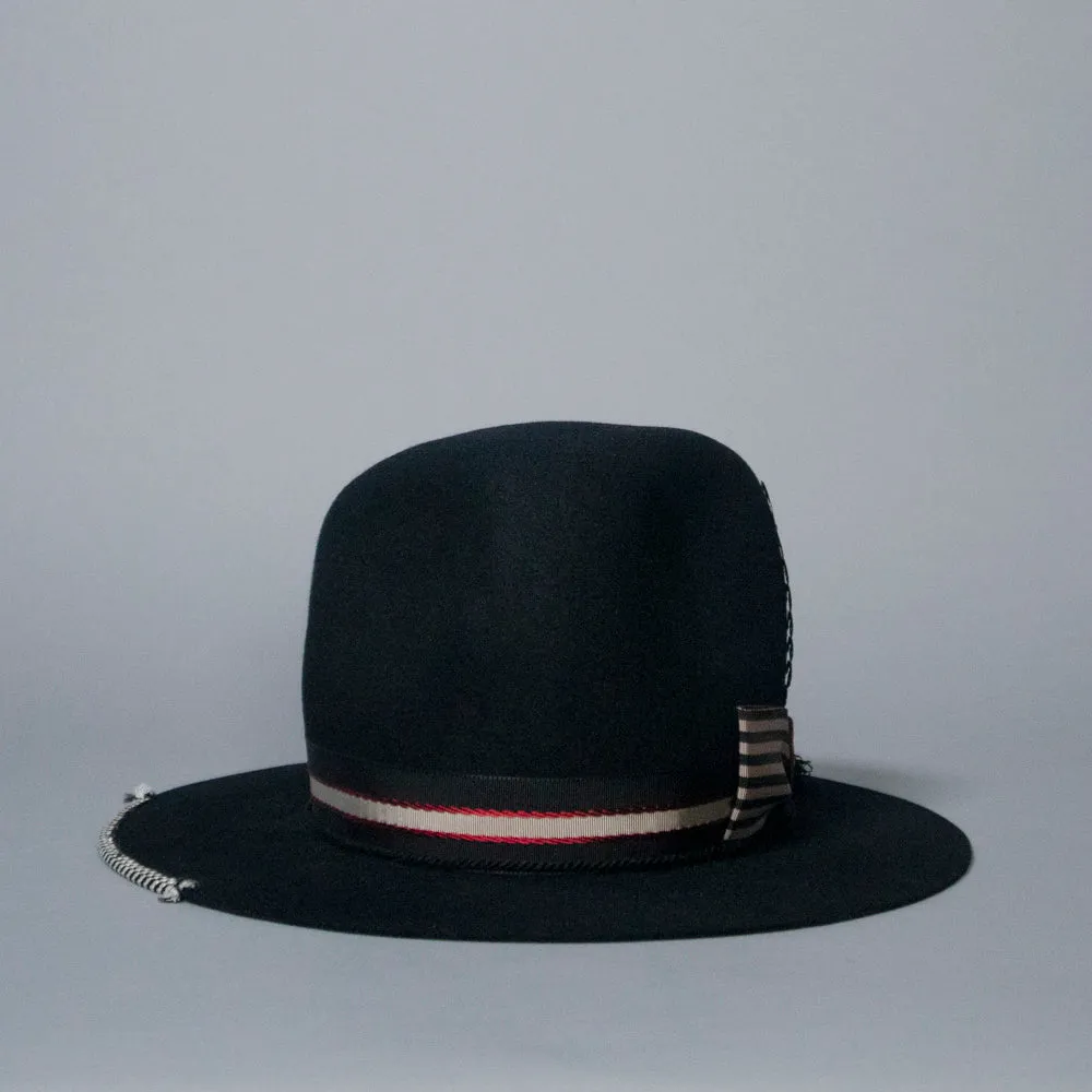 Mabel ~ Black