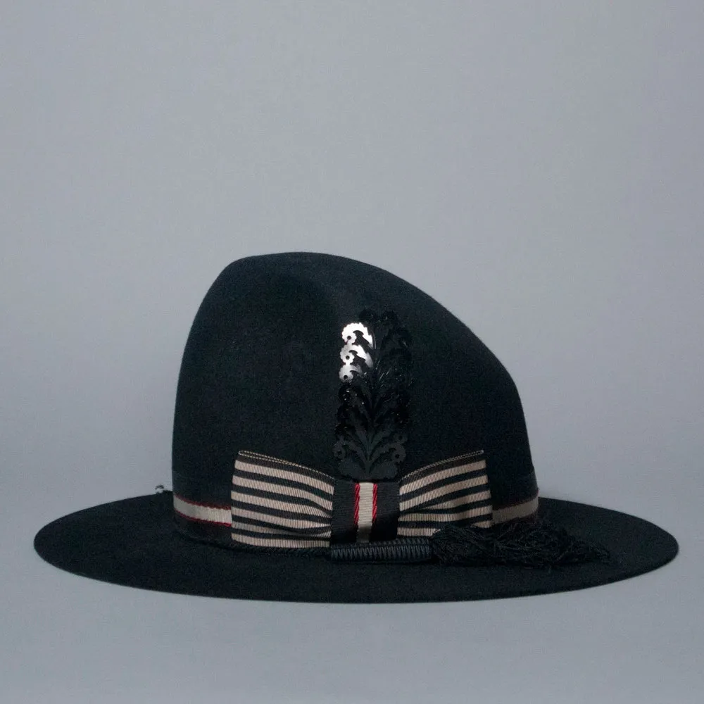 Mabel ~ Black