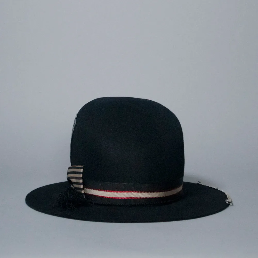 Mabel ~ Black