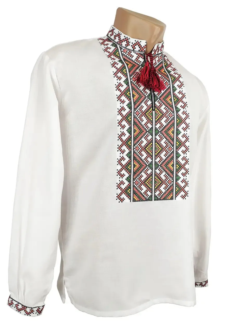 Men's embroidered shirt made of homespun fabric