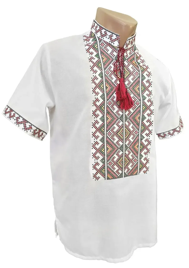 Men's embroidered shirt made of homespun fabric