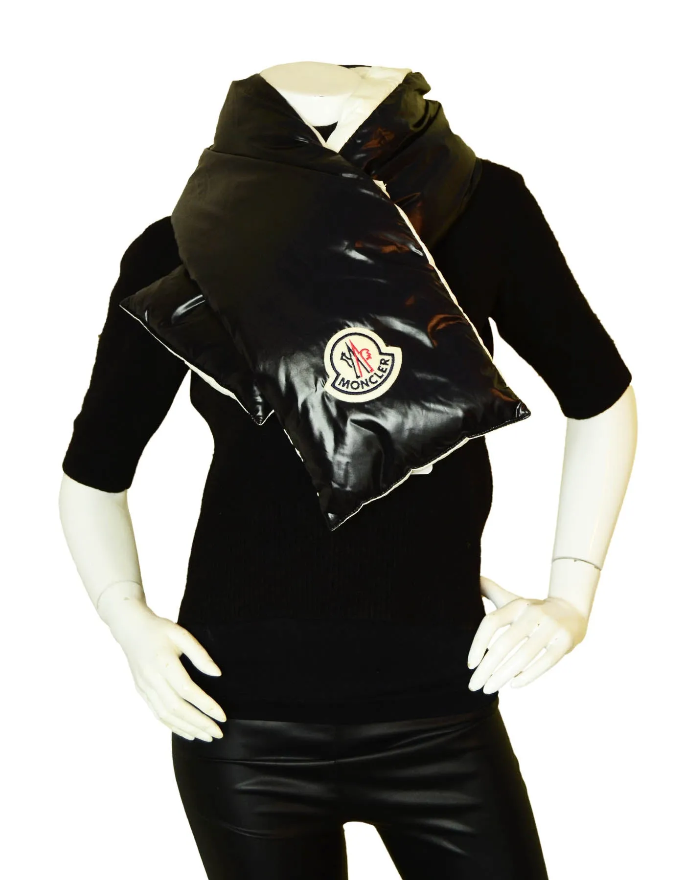 Moncler NWT Black Puffer Scarf