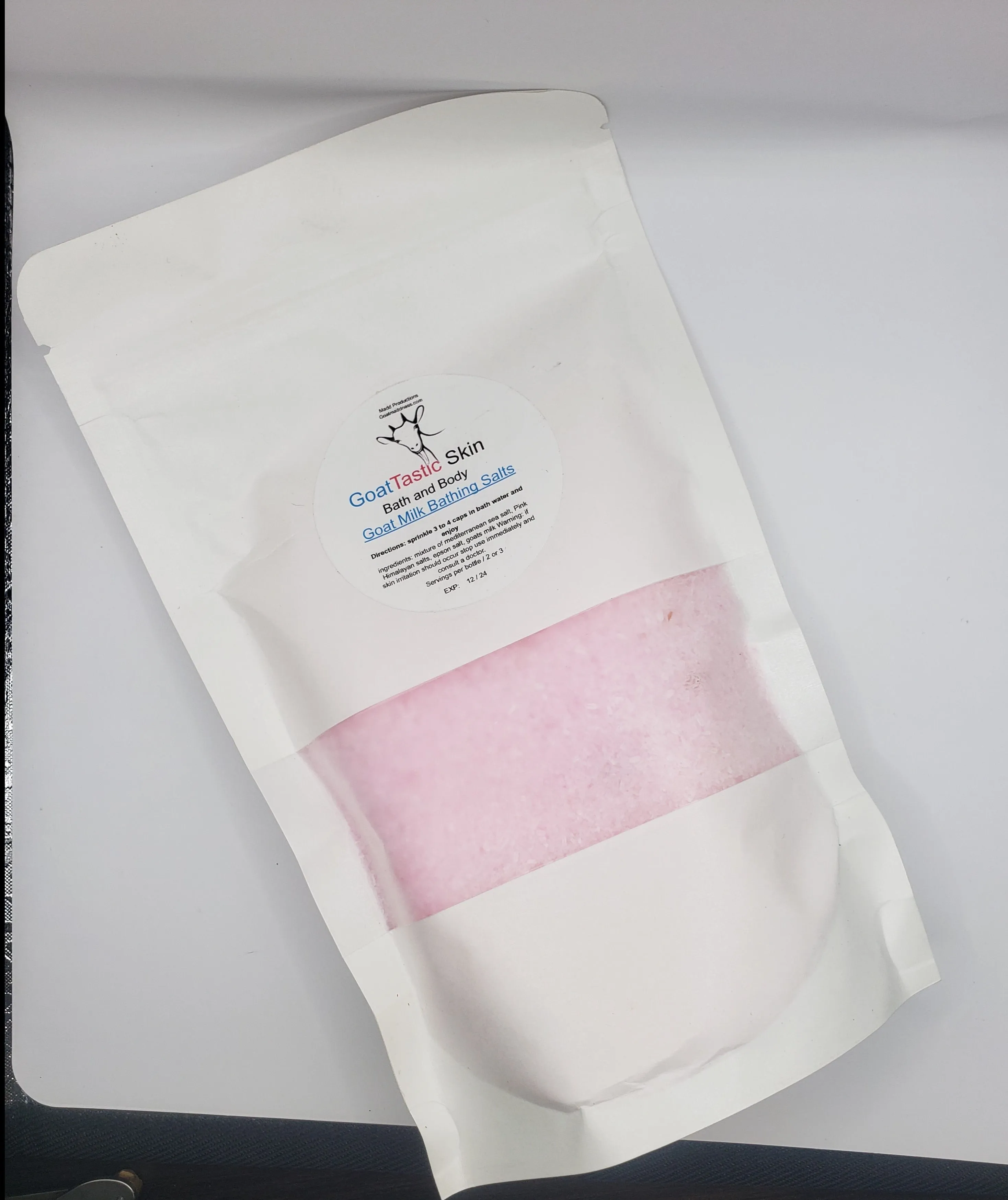 Relaxing Bath Salts – Soothing & Aromatic Spa Experience