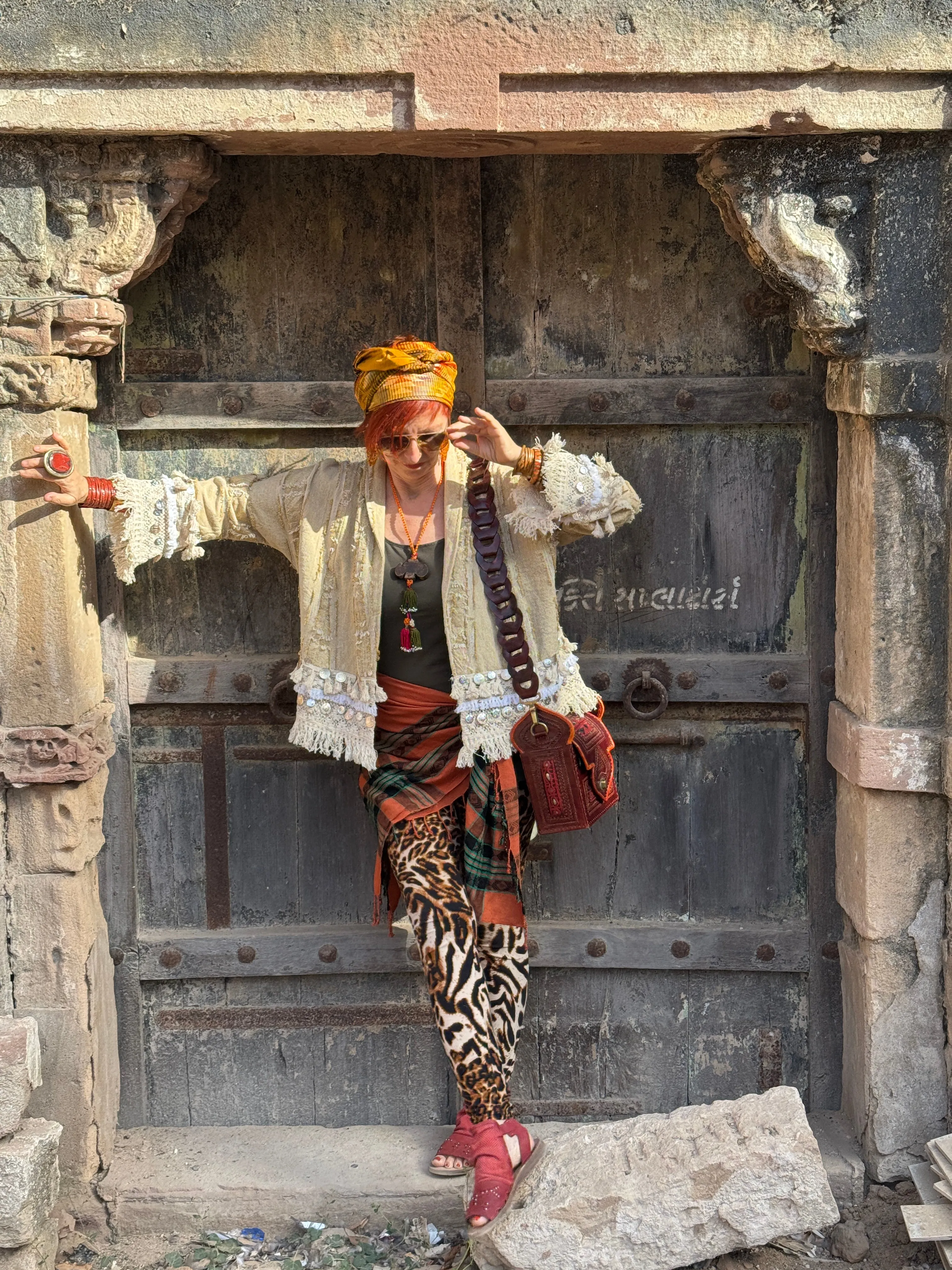 SILK TIE VEST