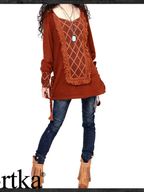 turn around tassel folk top