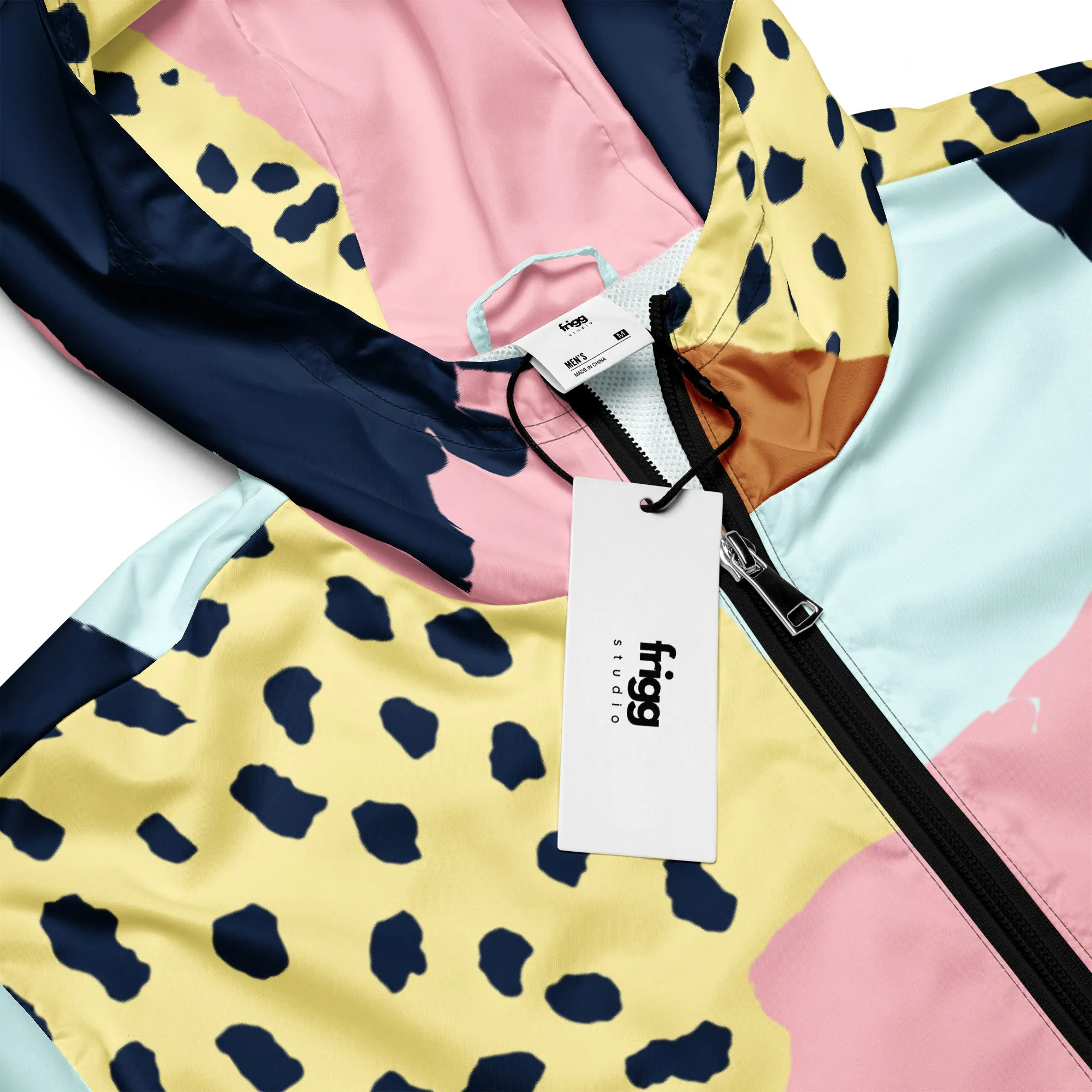 URBAN SAFARI - MEN'S WATER-RESISTANT WINDBREAKER