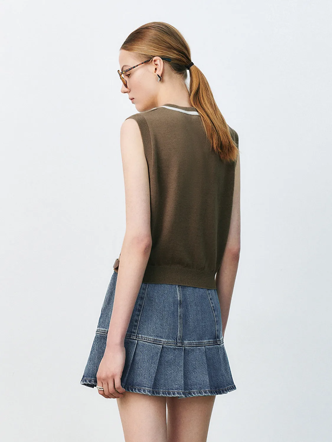 V-Neck Knitted Vests