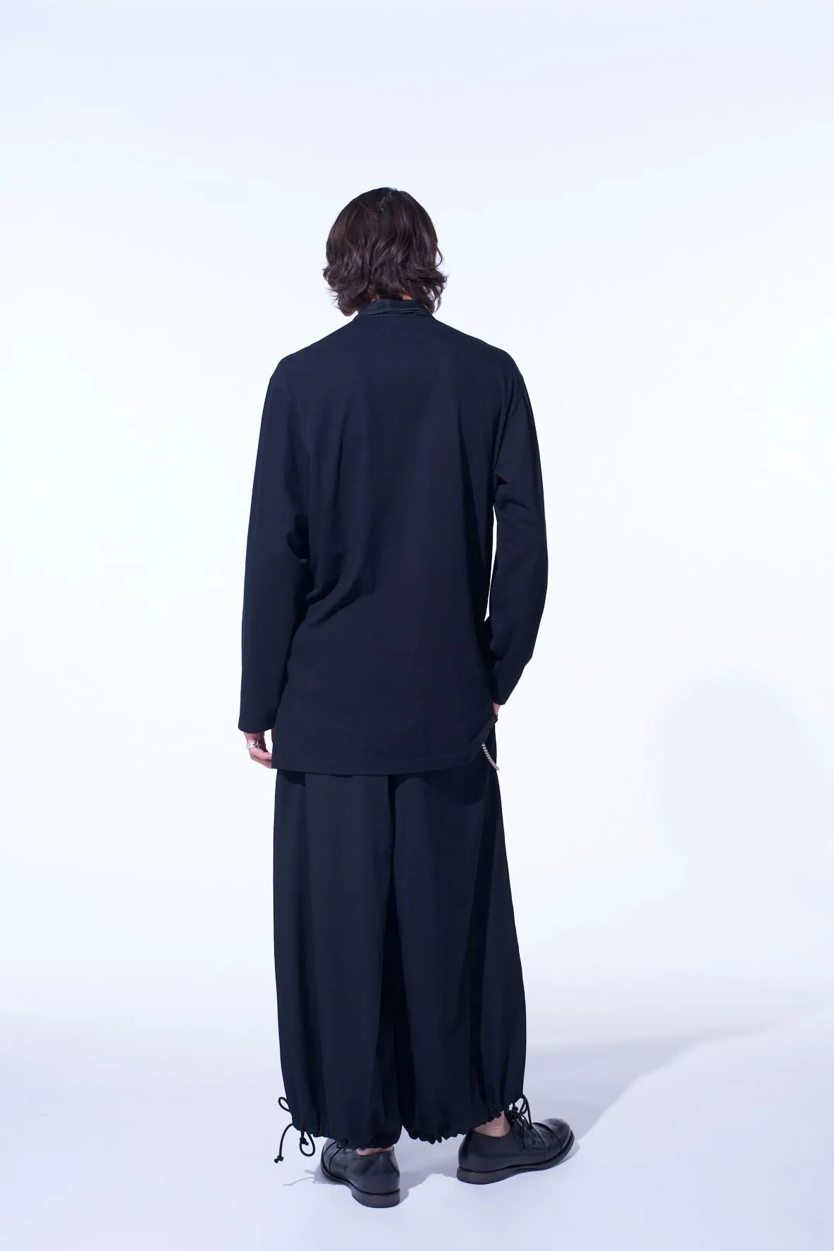 WOVEN AND JERSEY COMBINATIONS STAND COLLAR HENLEY NECK PULLOVER