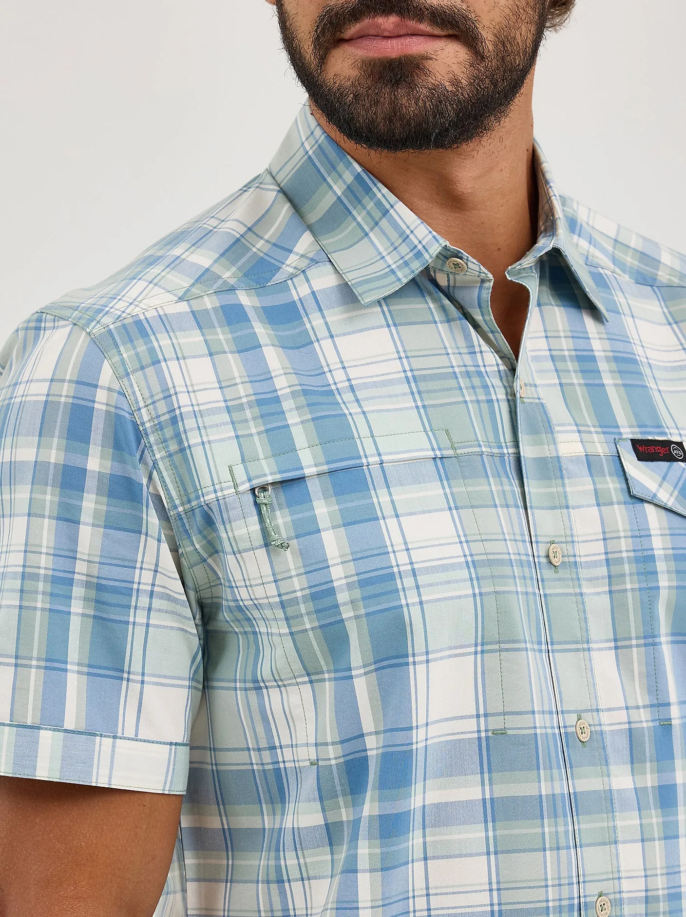 Wrangler ATG™ Men's Cedar Zip Pocket Plaid Shirt - Iceberg - 112361440