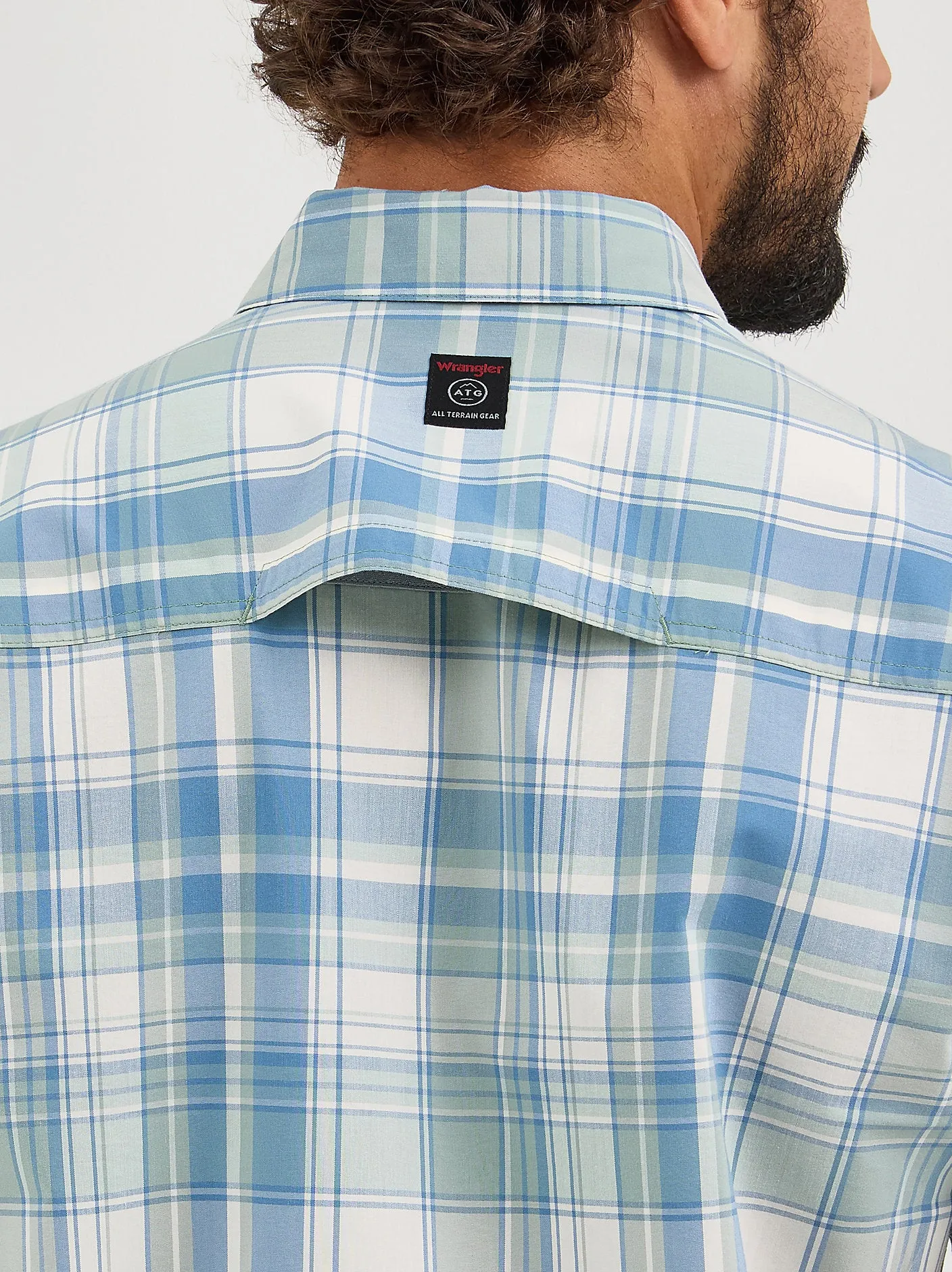 Wrangler ATG™ Men's Cedar Zip Pocket Plaid Shirt - Iceberg - 112361440
