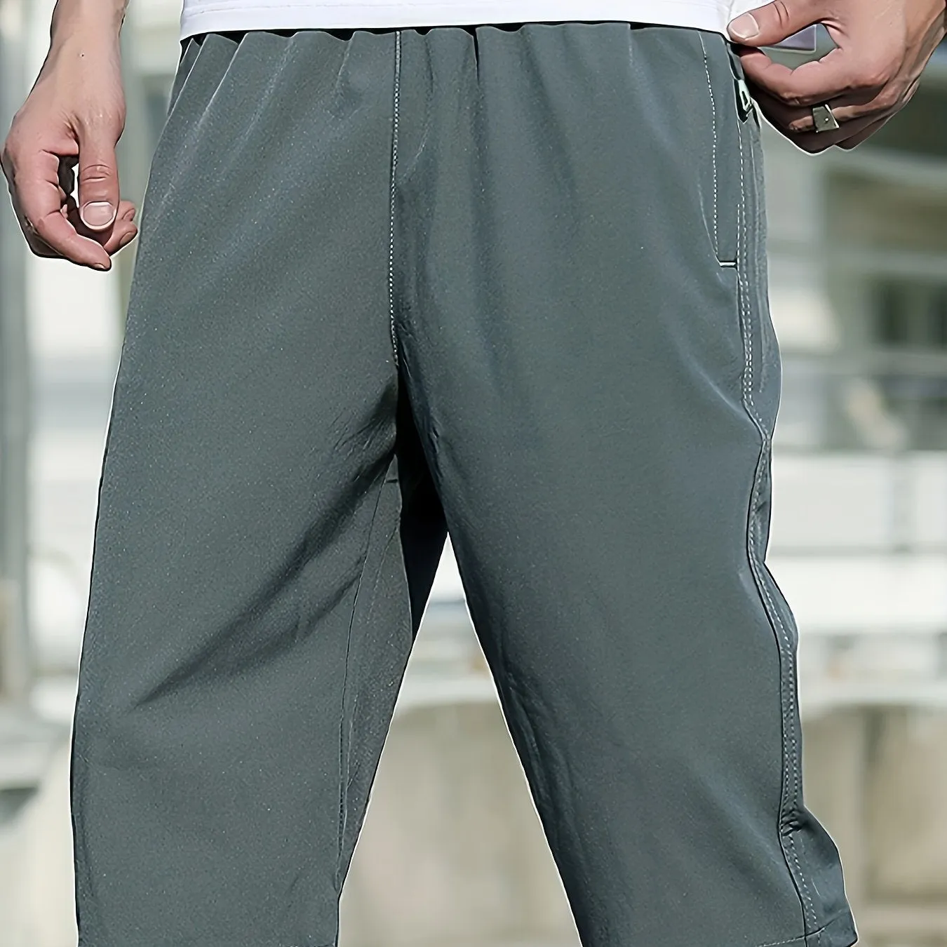 xieyinshe  Loose Fit Comfy Shorts, Men's Casual Zipper Pockets Slightly Stretch Shorts For Summer Fitness